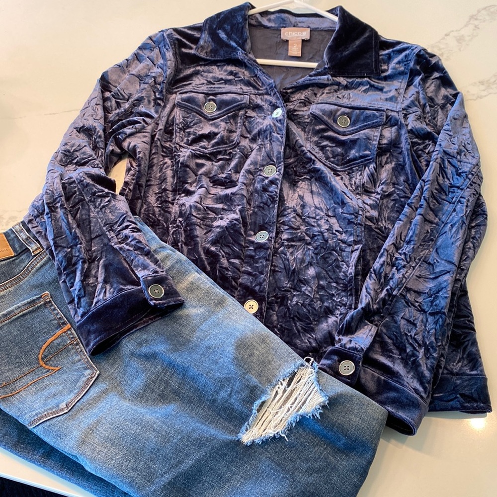 Chicos jacket with blue shimmer, beautiful